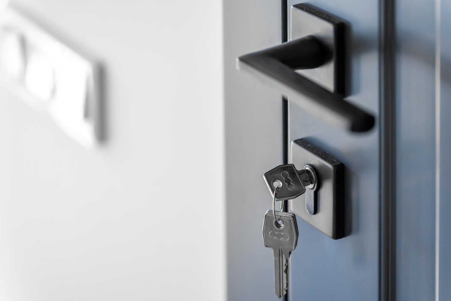 Apertura de puertas de hogar, vehículos y comunidades